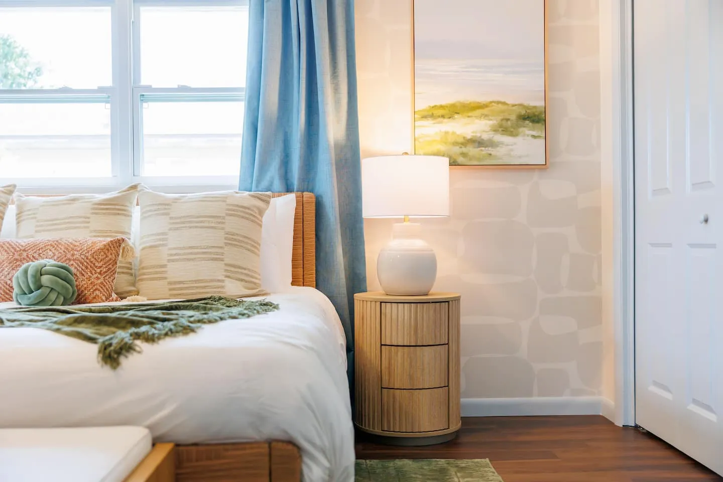 The Breezy Palm: bedroom detail