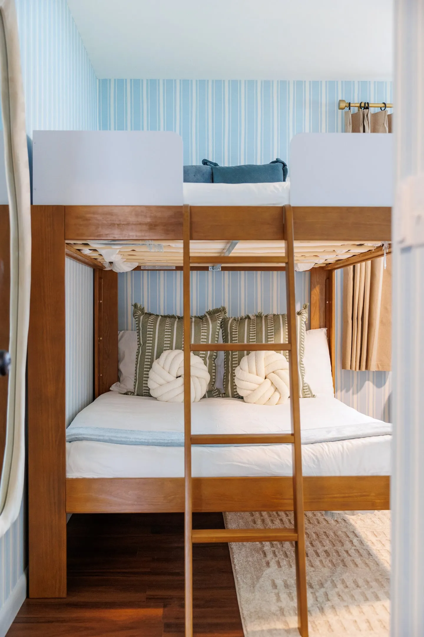 The Breezy Palm: full-over-full bunk bed