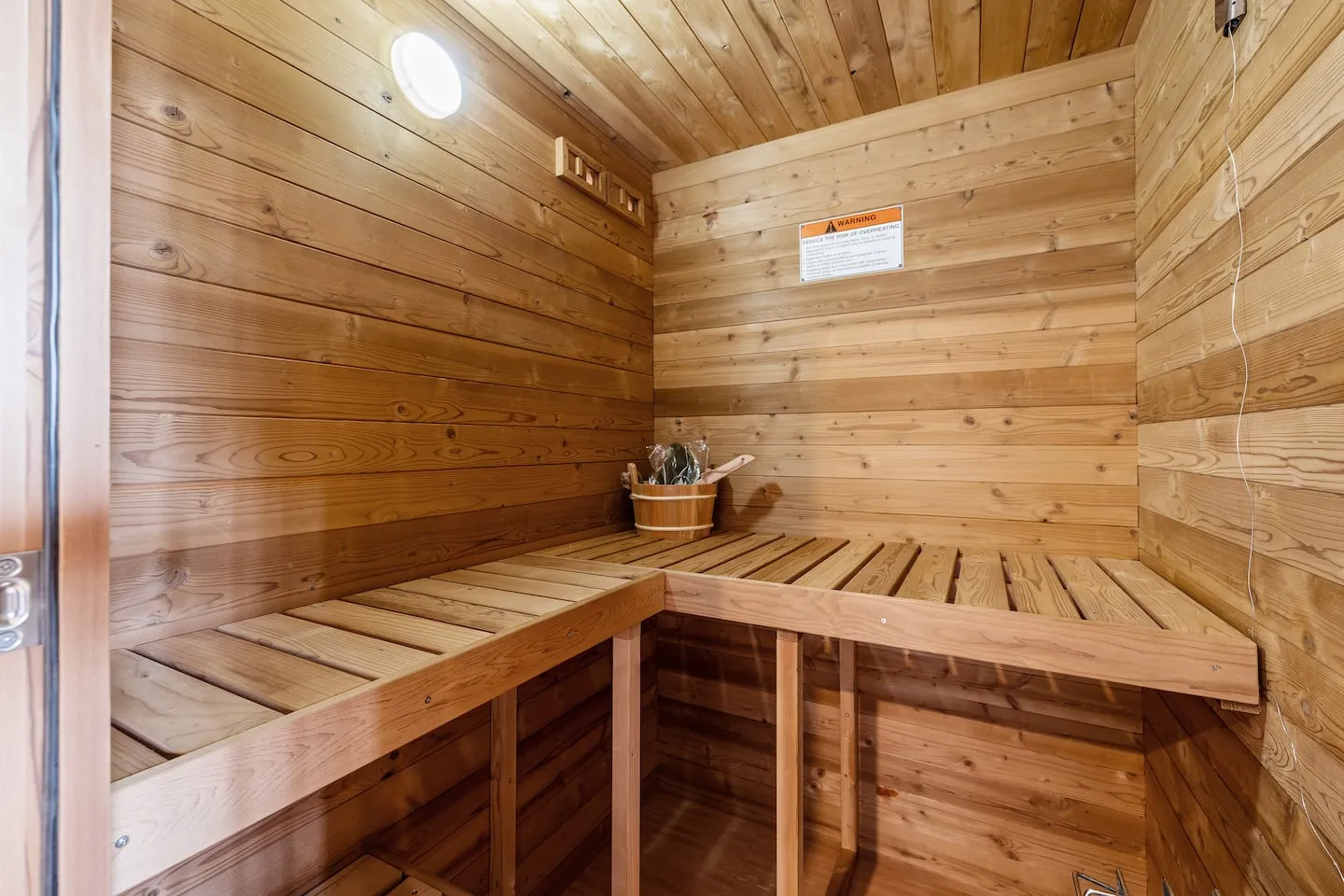 The Breezy Palm: inside the sauna