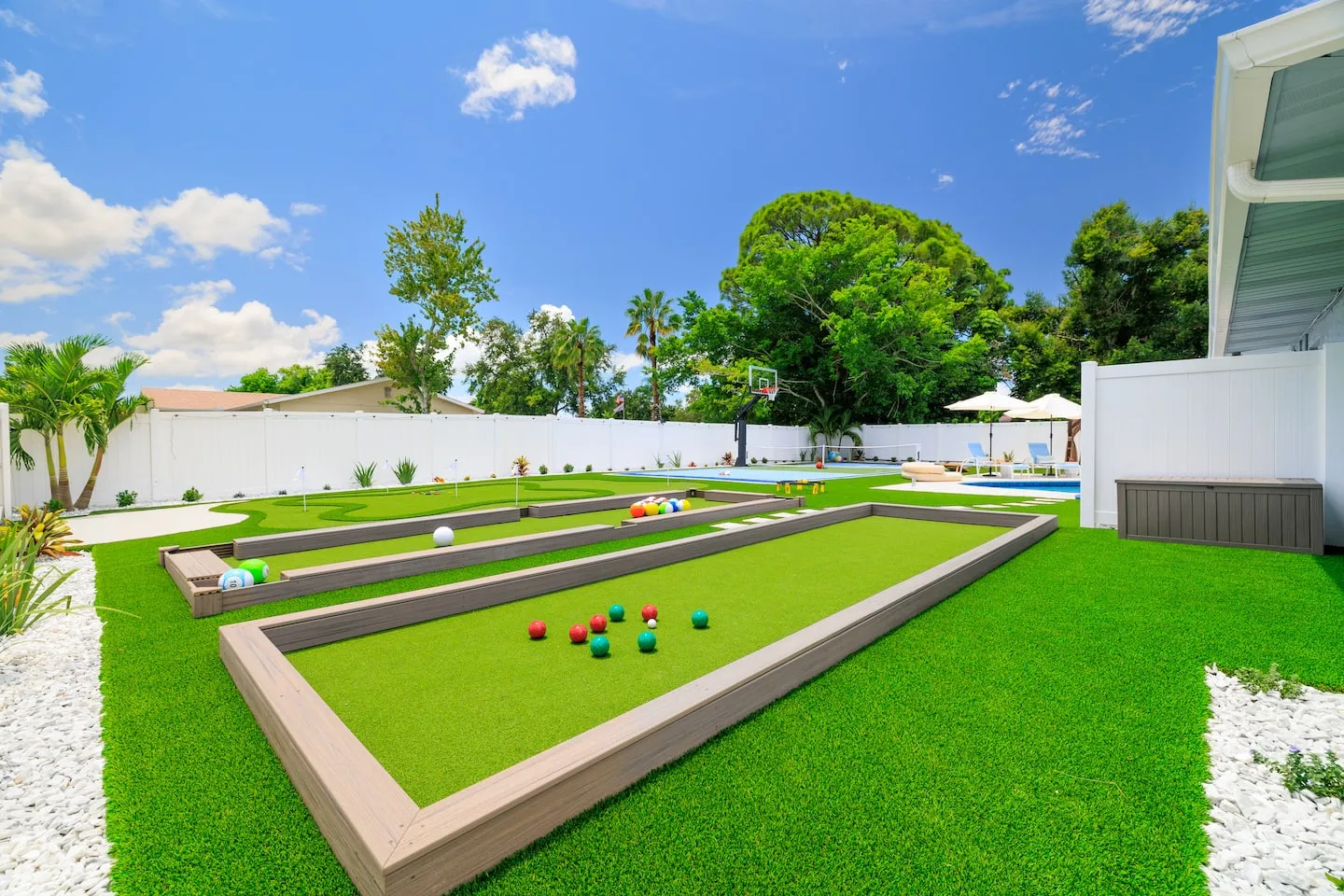 The Breezy Palm: bocce court