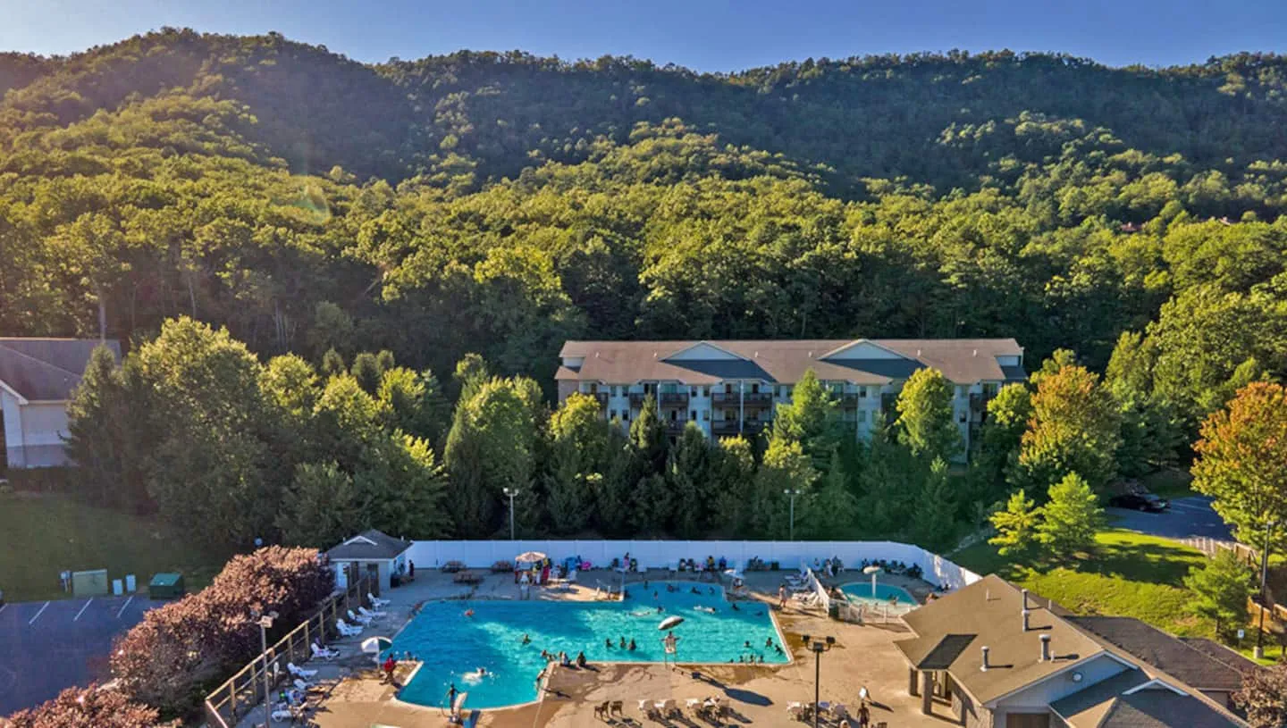 Honey Hollow: Massanutten Resort pool and mountains